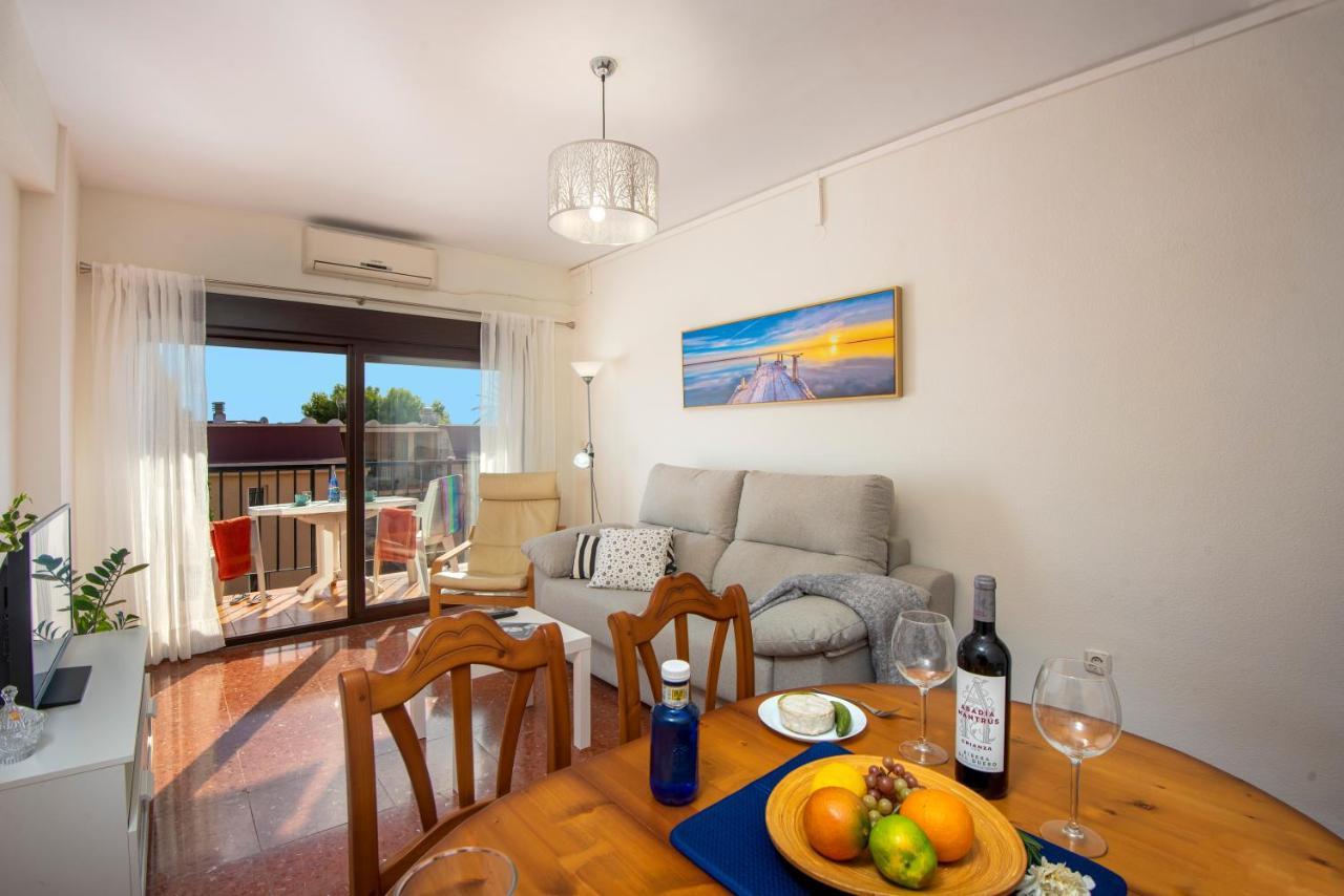 Apartamento Alef Apartment Torremolinos Bagian luar foto